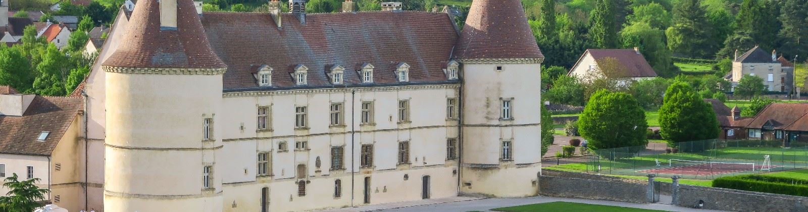 Chateau de chailly facade exterieure olevene 