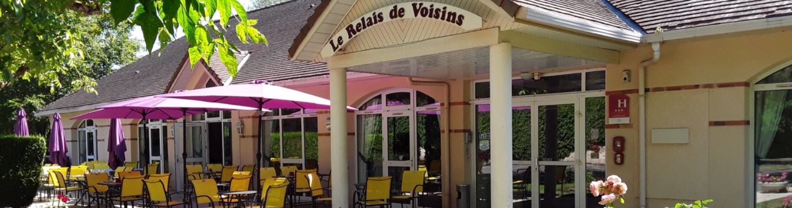 OLEVENE image - Le-Relais-des-Voisins-facade-exterieure-Olevene-