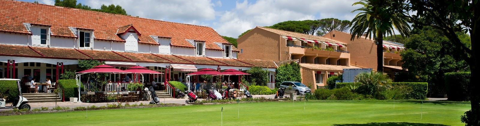 OLEVENE Image - Najeti-Golf-Hotel-Valescure-jardin-exterieur-Olevene-