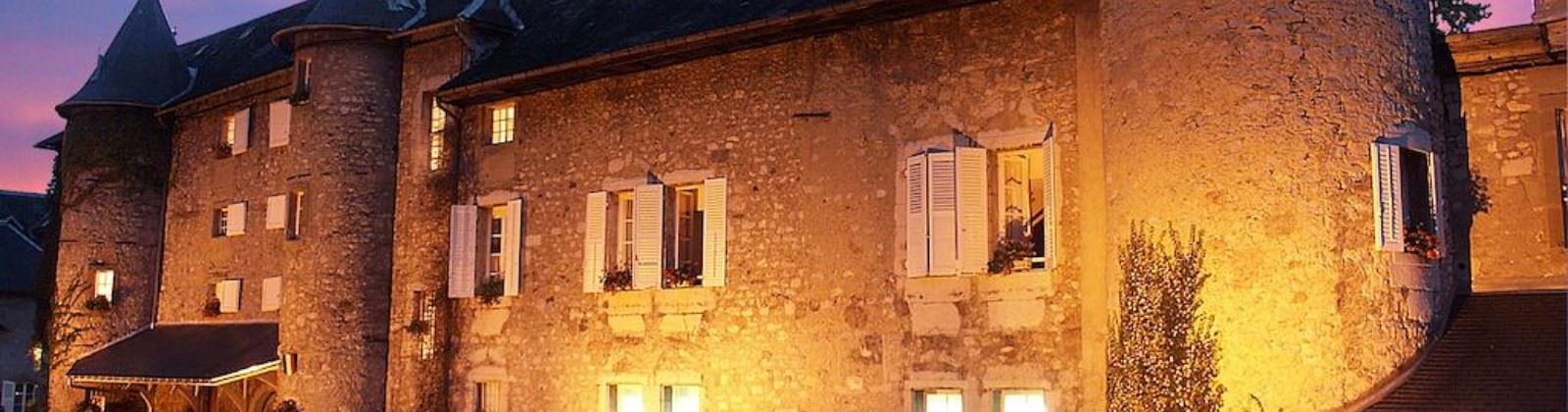 OLEVENE Image - chateau-des-comtes-de-challes-olevene-restaurant-hotel-conference-