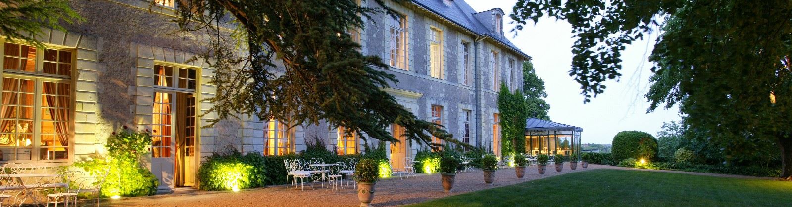 OLEVENE Image - chateau-noirieux-facade-olevene-HD-