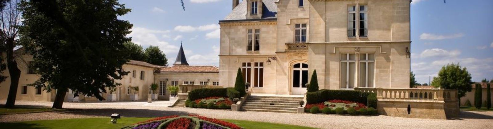chateau pape clement olevene hotel restaurant reunion booking events 