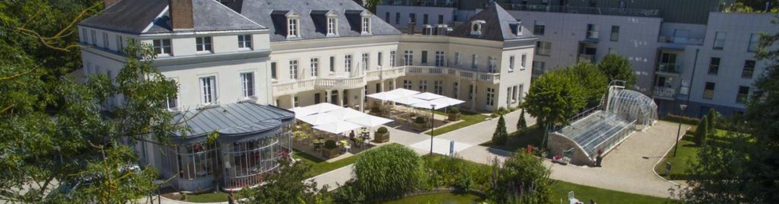 OLEVENE image - clarion-hotel-chateau-belmont-tours-olevene-restaurant-seminaires-reunion-booking-