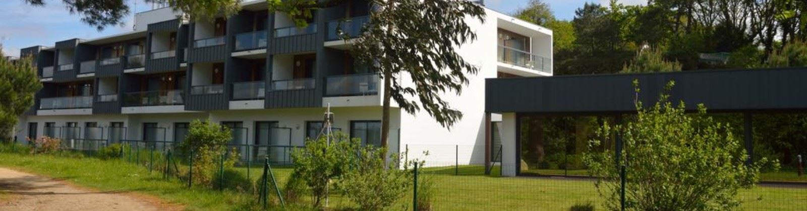 OLEVENE image - hotel-les-rives-du-ter-olevene-restaurant-seminaire-convention-conference-booking-meeting-