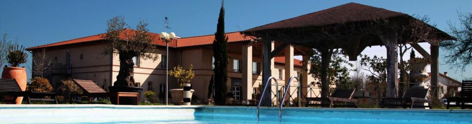 OLEVENE Image - le-canard-sur-le-toit-olevene-hotel-restaurant-convention-evenement-