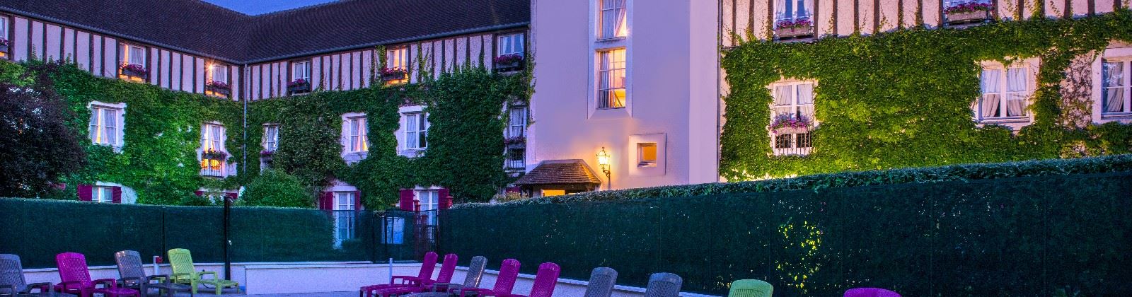 OLEVENE image - le-manoir-de-gressy-olevene-hotel-restaurant-seminaire-booking-evenement-