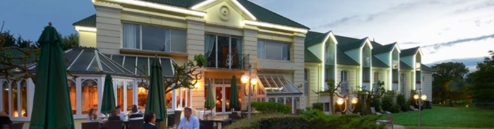 OLEVENE Image - le-rive-gauche-olevene-hotel-restaurant-location-salle-seminaire-
