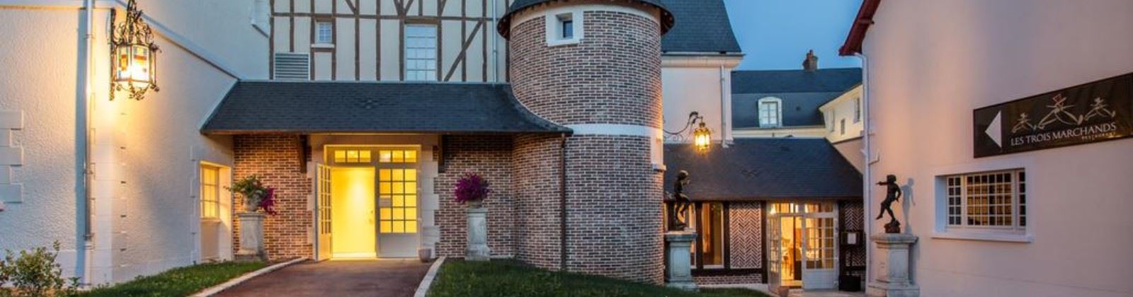 OLEVENE Image - relais-des-trois-chateaux-olevene-hotel-restaurant--