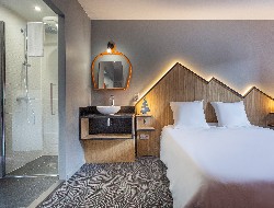 OLEVENE image - Hotel-Base-Camplodge-Chambre-Olevene-