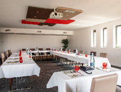 OLEVENE image - MERCURE VILLEFRANCHE LOBBY ()-