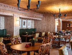OLEVENE image - alpes-hotel-pralong-olevene-meeting-