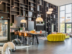 OLEVENE image - bw-europe-brest-olevene-reunion-