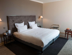 OLEVENE image - bw-poitiers-grand-hotel-olevene-evenements-