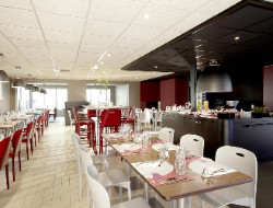 OLEVENE image - campanile-marseille-saint-antoine-marseille-olevene-conference-