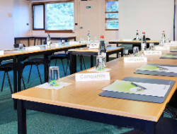 OLEVENE image - campanile-marseille-saint-antoine-marseille-olevene-conference-