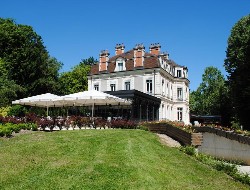 OLEVENE image - chateau-de-la-dame-blanche-olevene-hotel-restaurant-convention-seminaire-