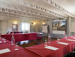 OLEVENE image - chateau-de-rochegude-olevene-hotel-restaurant-salle-convention-