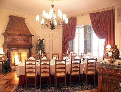 OLEVENE image - chateau-comtes-challes-olevene-event-
