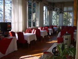 OLEVENE image - chateau-comtes-challes-olevene-event-