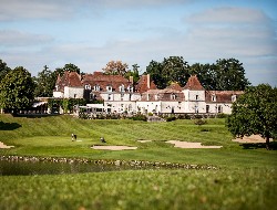 OLEVENE image - chateau-des-vigiers-golf-et-country-olevene-reunion-