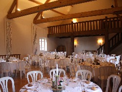 OLEVENE image - chateau-et-relais-de-neuville-olevene-hotel-restaurant-salle-booking-