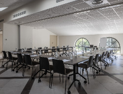OLEVENE image - chateau-senejac-olevene-conferences-