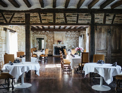 OLEVENE image - chateau-de-marcay-olevene-hotel-restaurant-reunion-booking-