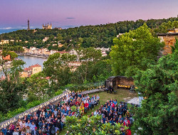OLEVENE image - fort-vaise-lyon-olevene-meetings-