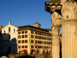 OLEVENE image - hotel-forum-roma-olevene-reunion-
