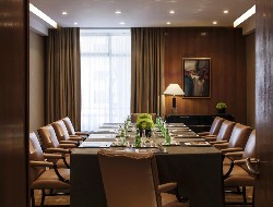 OLEVENE image - four-seasons-hotel-ritz-lisbon-olevene-salle-reunion-