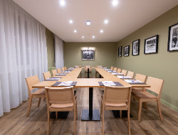 OLEVENE image - grand-hotel-du-tonneau-d-or-olevene-restaurant-seminaire-salle-seminaire-