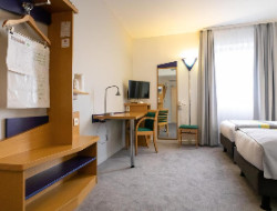 OLEVENE image - holiday-inn-express-arras-olevene-reunions-