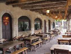 OLEVENE image - hostellerie-vieux-perouges-olevene-events-