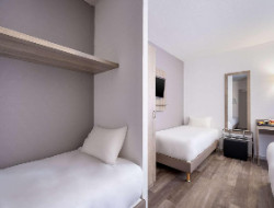 OLEVENE image - hotel-circuit-le-mans-olevene-reunion-