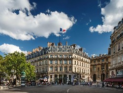 OLEVENE image -  Hotel-Du-Louvre-Executive-Livingroom_copyright_hotel du louvre-