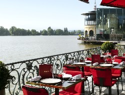 OLEVENE image - hotel-lac-enghien-olevene-conferences-