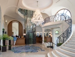 OLEVENE image - hotel-royal-evian-les-bains-olevene-restaurant-seminaire-booking-