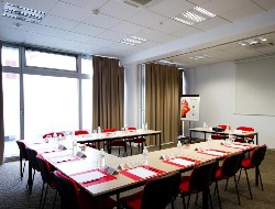 OLEVENE image - ibis-bayonne-centre-olevene-hotel-restaurant-reunion-meeting-