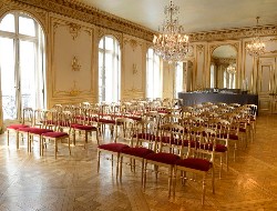 OLEVENE image - la-maison-des-centraliens-olevene-restaurant-hotel-salle-reunion-