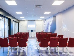 OLEVENE image - la-maison-des-centraliens-olevene-restaurant-hotel-salle-reunion-