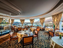 les tresoms lake and spa resort olevene hotel restaurant meeting 
