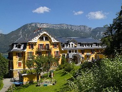 les tresoms lake and spa resort olevene hotel restaurant reunions 