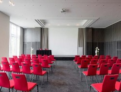 OLEVENE image - lyon-marriott-hotel-cite-international-olevene-restaurant-salle-booking-meeting-