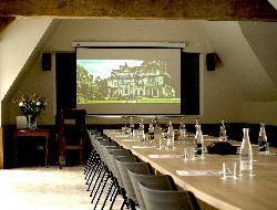 OLEVENE image - manoir-des-impressionistes-salle-de-seminaire-olevene-