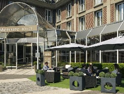 OLEVENE image - mercure-abbeville-centre-porte-de-la-baie-de-somme-olevene-hotel-restaurant-convention-