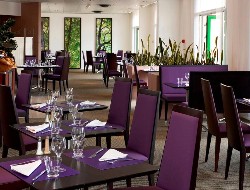 OLEVENE image - novotel-saint-quentin-golf-national-olevene-hotel-restaurant-salle-reunion-