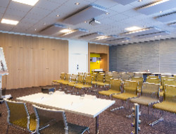 OLEVENE image - novotel-st-quentin-golf-olevene-seminaires-