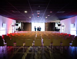 OLEVENE image - orange-velodrome-marseille-olevene-reunion-