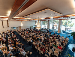 OLEVENE image - palais-congres-arcachon-olevene-reunions-