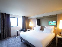 OLEVENE image - pullman-bordeaux-lac-olevene-hotel-restaurant-salle-reunion-convention-conference-